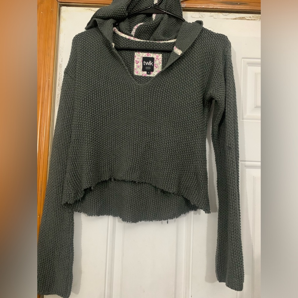 twik Olive Green Cropped Waffle Knit V-Neck Hoodie Sweater